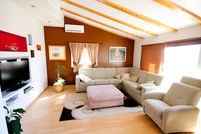 Perla Alba Apartments Tribalj 外观 照片