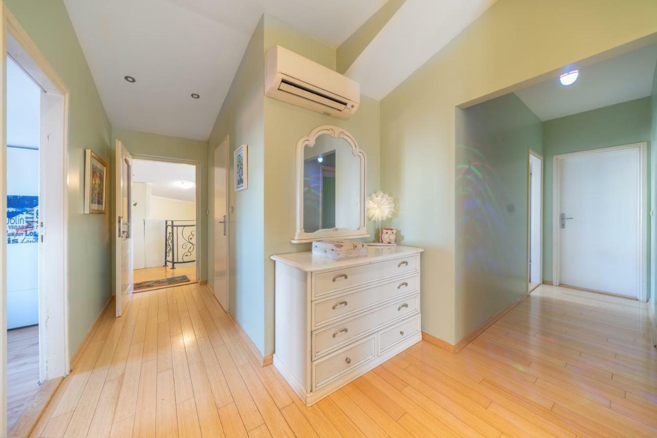 Perla Alba Apartments Tribalj 外观 照片